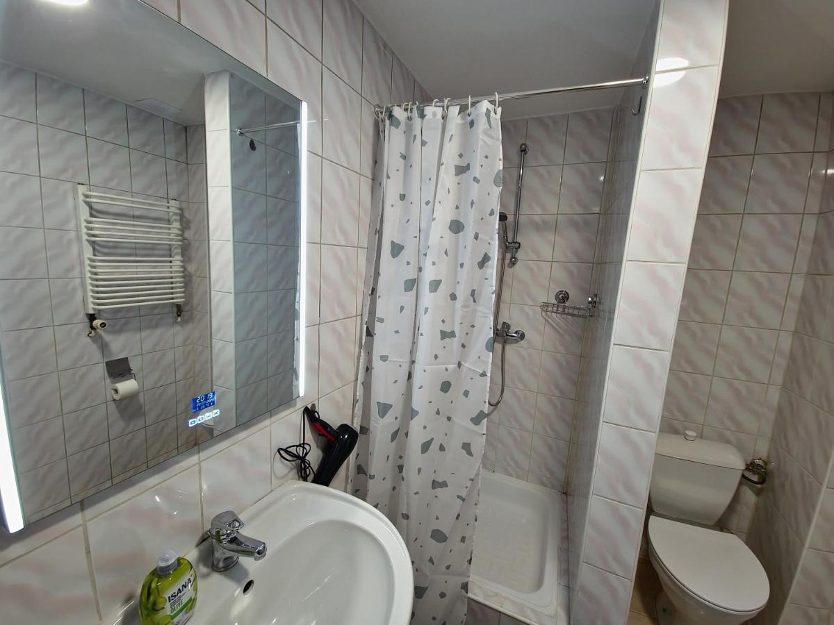 Apartamento Kukabura Katowice Exterior foto